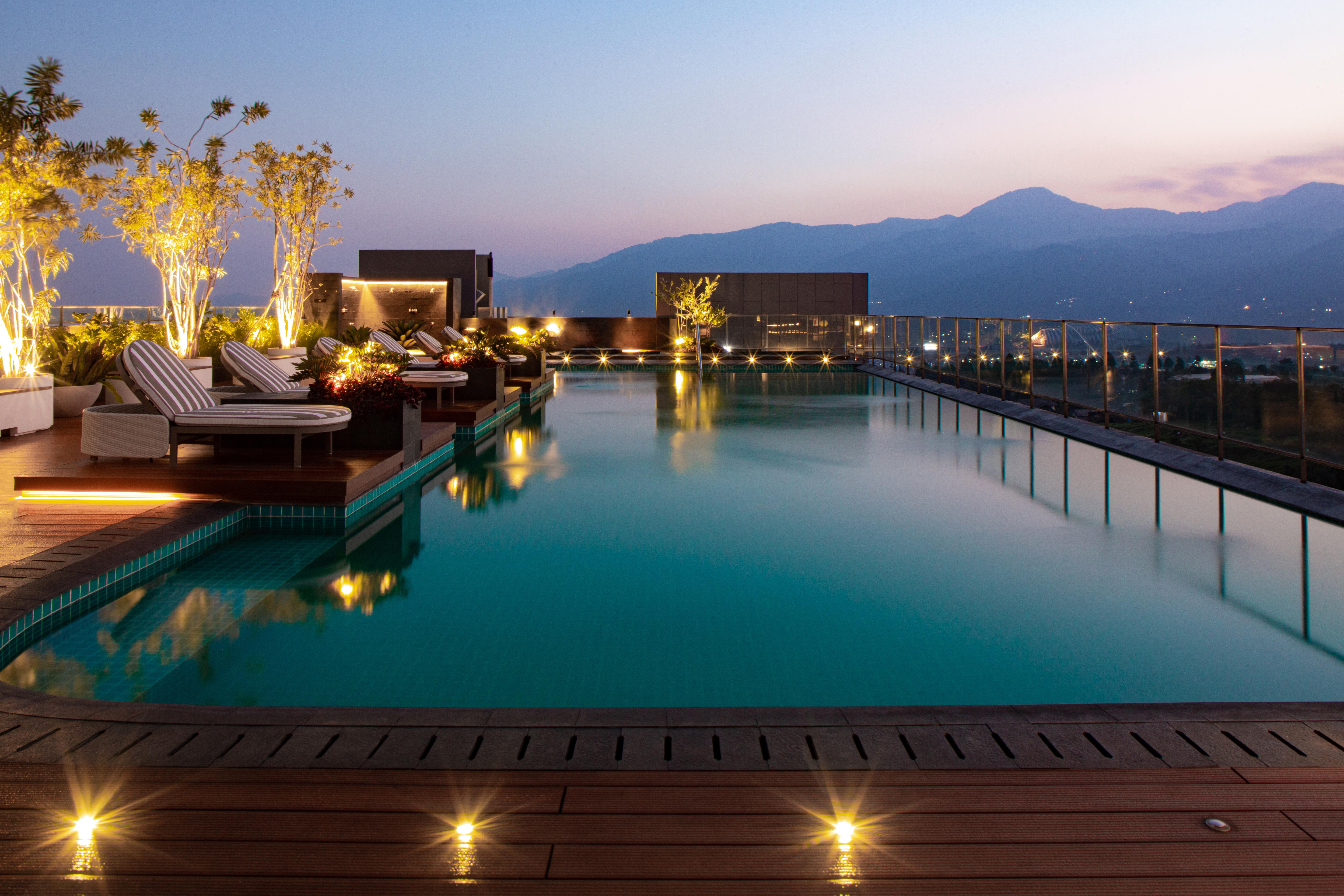The Botanica Sanctuary Hotel Puncak Buitenkant foto The Park, Hyderabad
